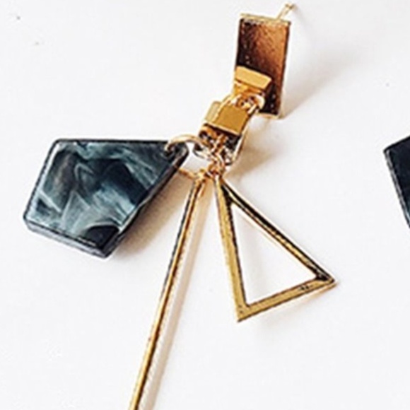 Stacked Geometric Dangle Earrings - Picture 4 of 5